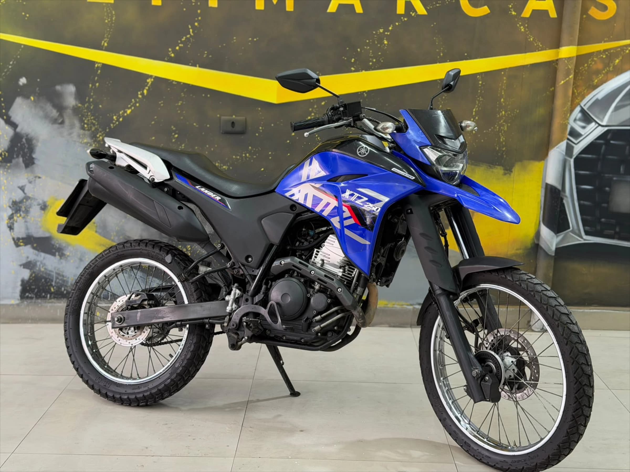 Lander 250, foto 1 de 5